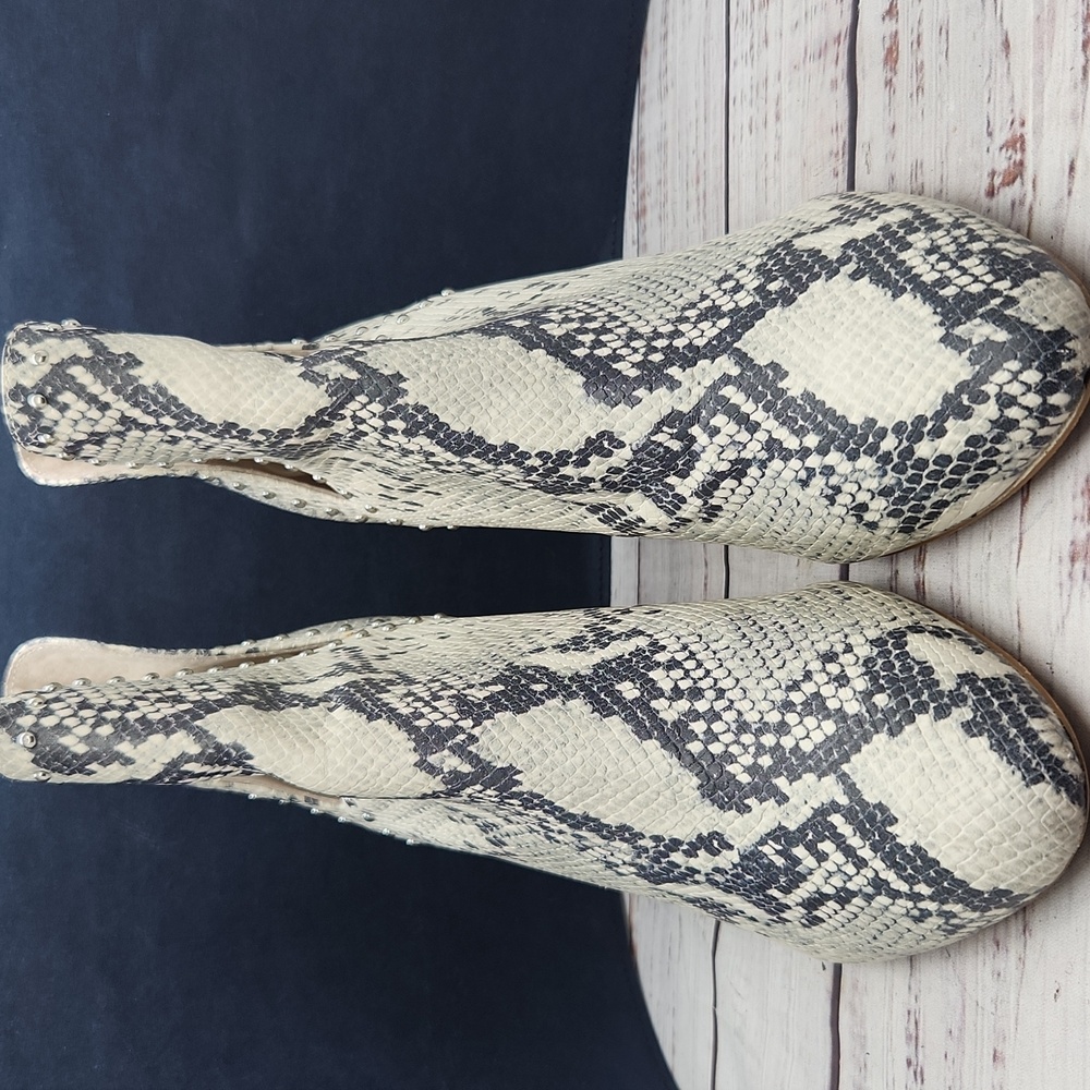 Steve Madden Rockstar Snakeskin Booties Ankle Boots Women's Size 12 - Picture 3 of 9